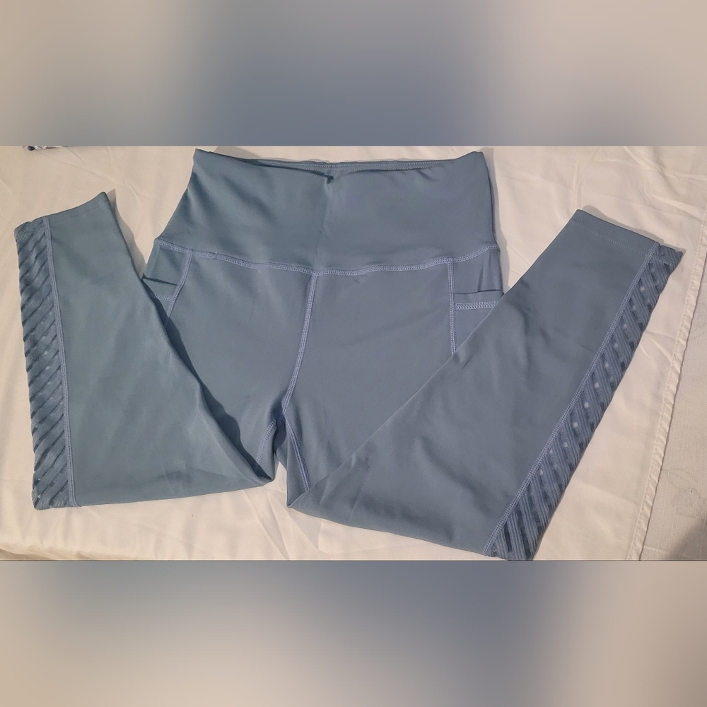High Waist Athletic Leggings Dusty Blue Women’s Size L Pockets Stretch Yoga Pa